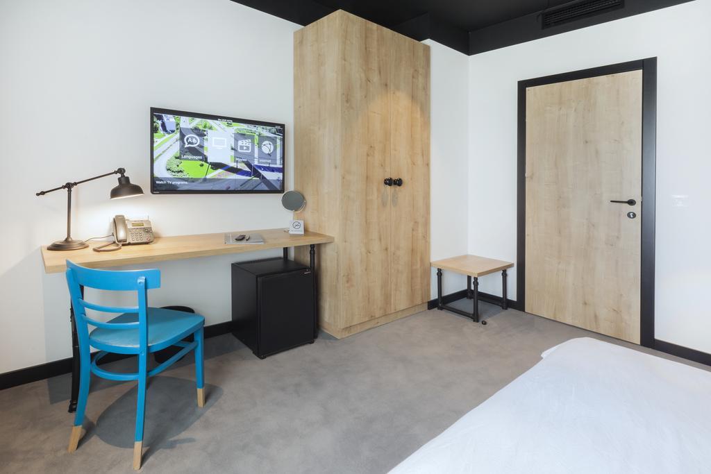 Superior Double Room,1452679711:JPEG